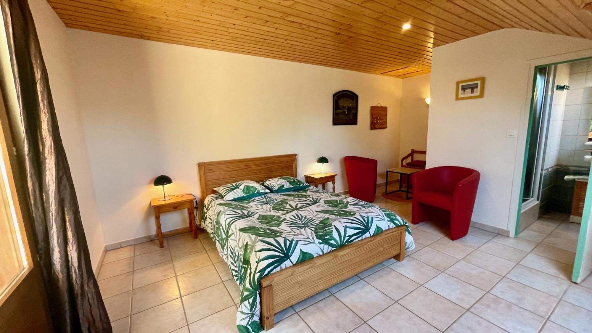 Les Tilleuls Poullaouen Extérieur photo